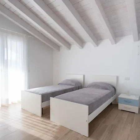 Finisterrae 6 Immobiliare Living Apartamento Lido di Jesolo